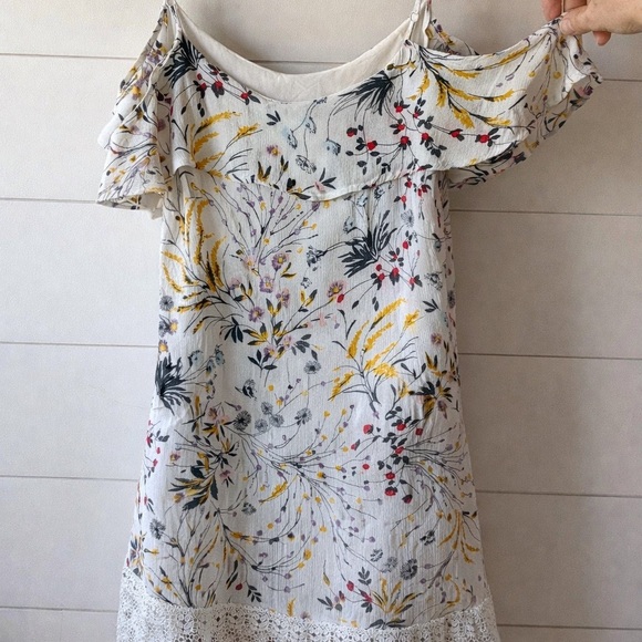 Boho Floral Off Shoulder Mini Dress Lace Hem | Anthropologie Style Size Small - Picture 3 of 10